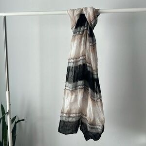 Cejon Lightweight infinity scarf cheese cloth color block